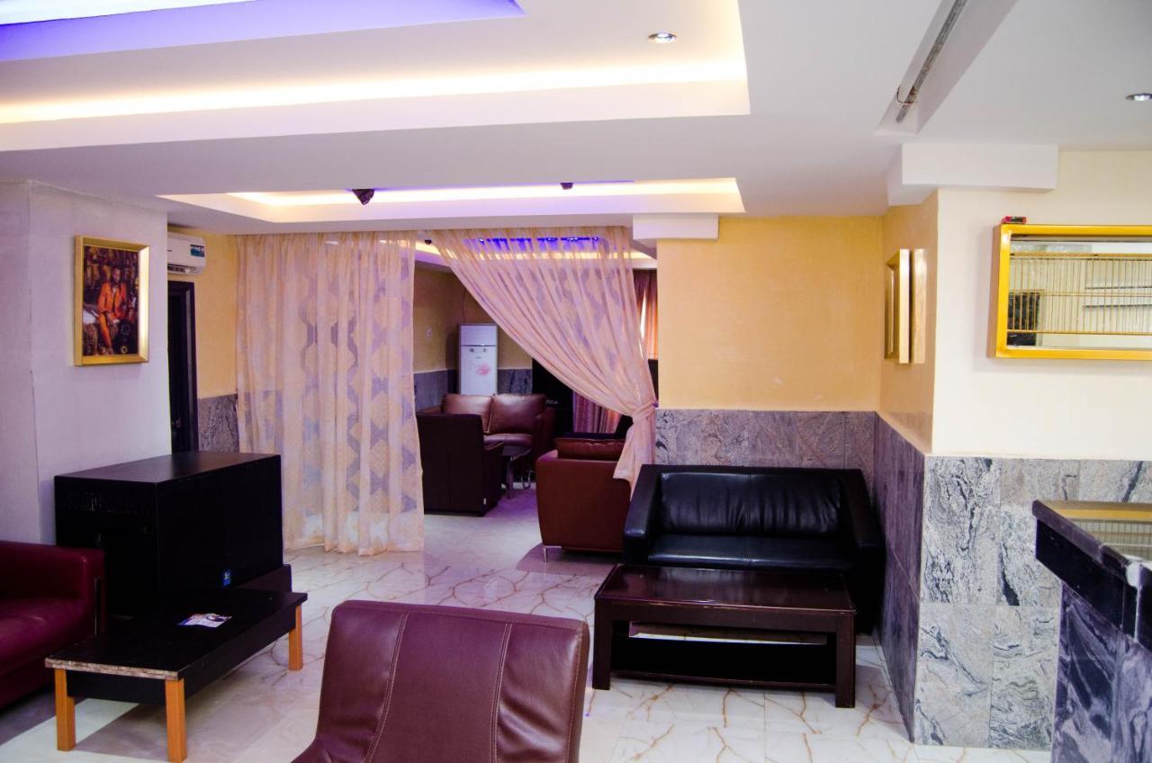 Residency Hotel Garki Area 11 Abuja Bagian luar foto