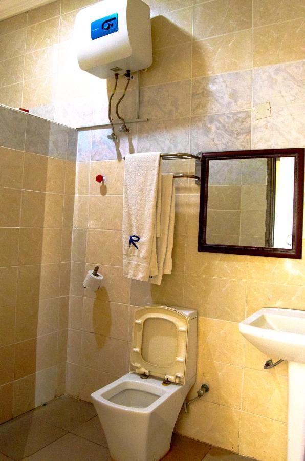 Residency Hotel Garki Area 11 Abuja Bagian luar foto