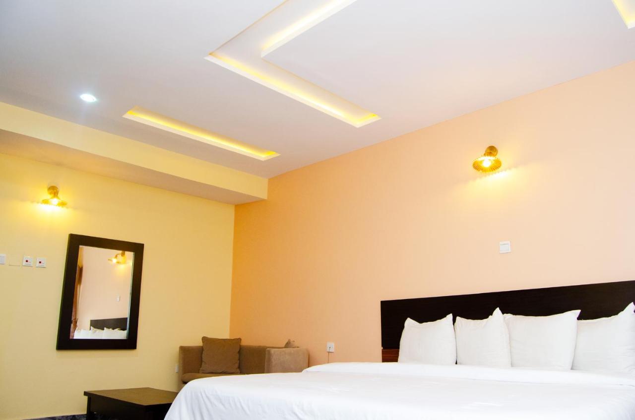 Residency Hotel Garki Area 11 Abuja Bagian luar foto