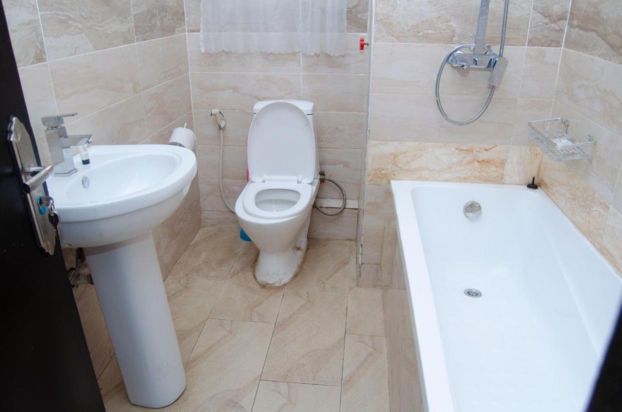 Residency Hotel Garki Area 11 Abuja Bagian luar foto