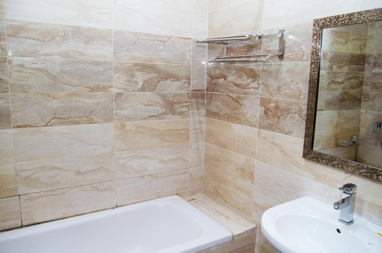 Residency Hotel Garki Area 11 Abuja Bagian luar foto